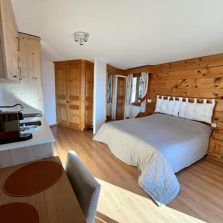 In The Clouds Apartment *