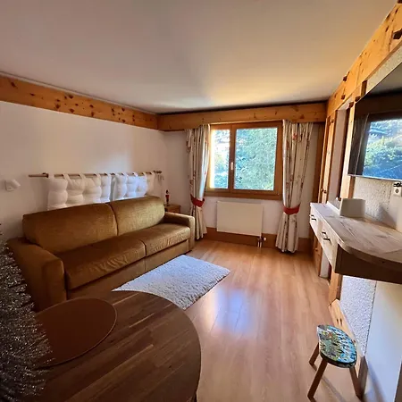 In The Clouds Apartment